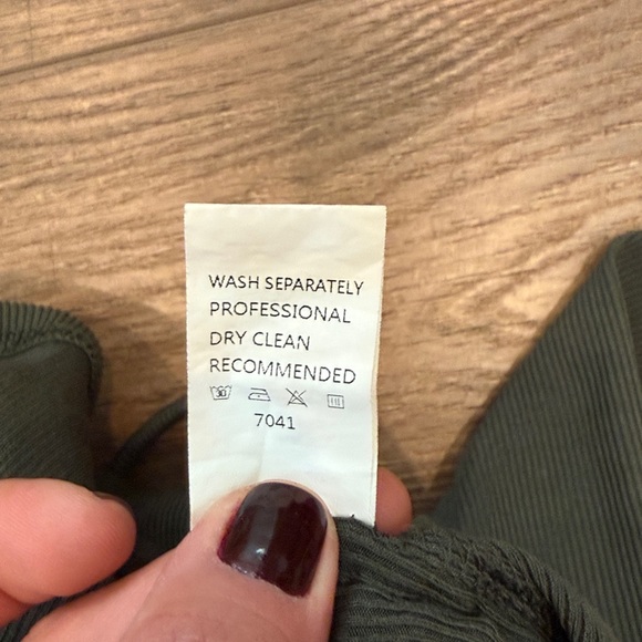 Chic Style Ruched Ribbed Dress - Picture 6 of 6